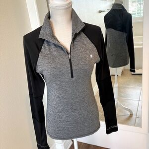Champion Black and gray long sleeve 1/2 zip pullover athletic top, size Small